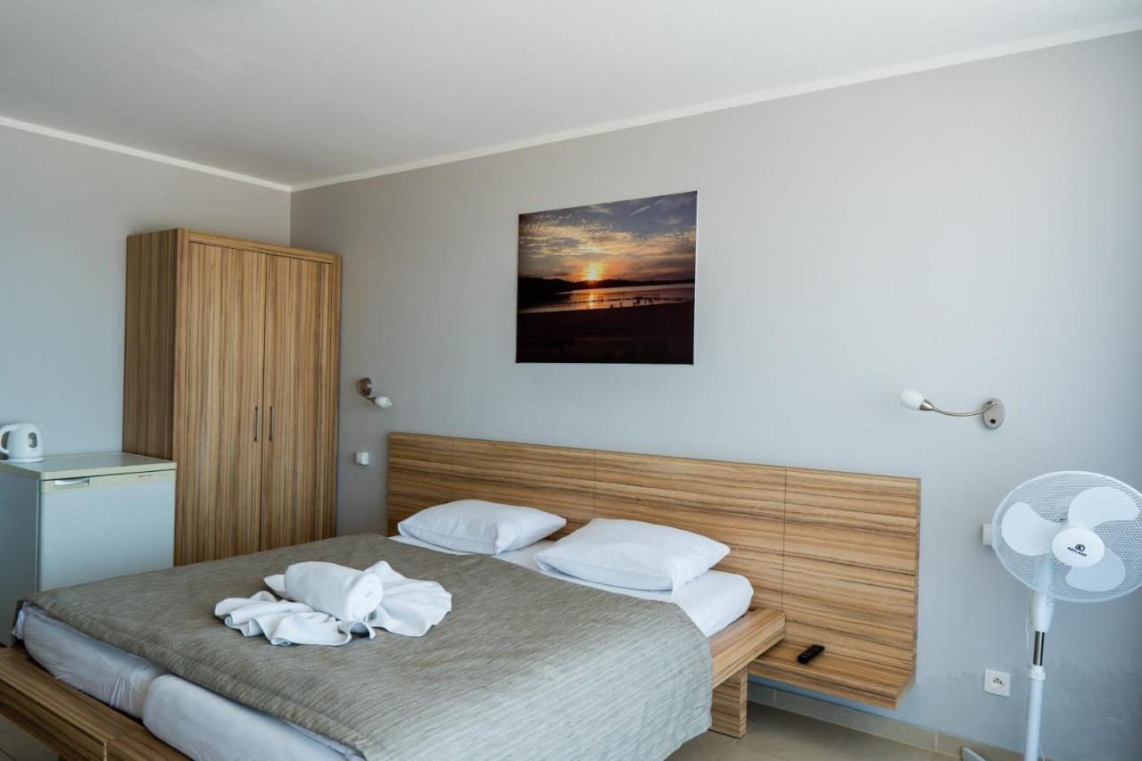 Pensjonat Dlugie Nowicki Rooms & Apartments Exterior foto